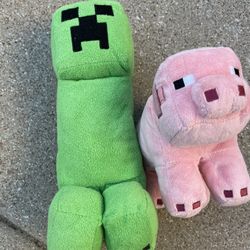2 Minecraft Stuffed Animals Toys