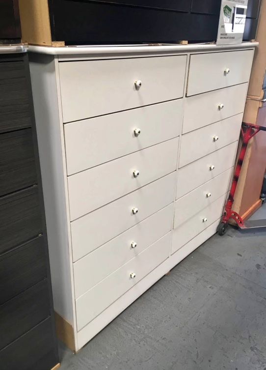 Twelve Drawers Dresser 