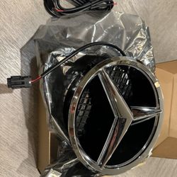 2019-2023 W205 MB Front Grille Star Emblem LED,New Chrome 4D Mirror Logo, Bright Illuminated Badge Light for 2019-2023 A/B/C/CLA/GLA/CLB/CLS Class（W20