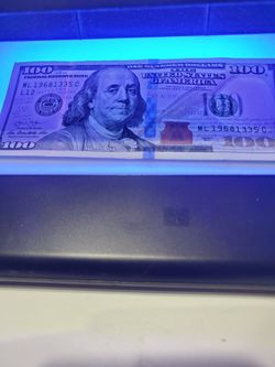COUNTERFEIT CURRENCY DETECTOR