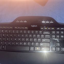 Logitech Mk170 Bluetooth Keyboard 