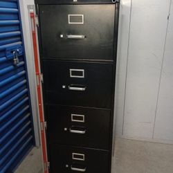 Legal Or Letter Size Metal File Cabinet With Metal Bar