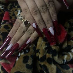 nails 