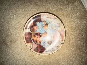 Decorative Collector Plate with Children Scene