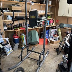 Pull Up Bar