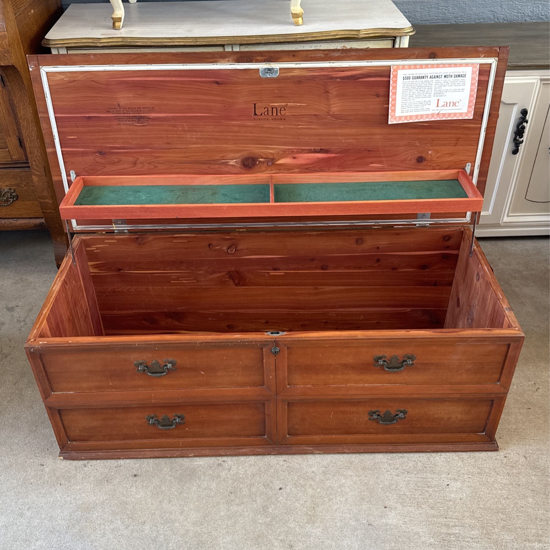 Lane Cedar Chest 