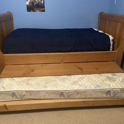 Twin Size Trundle Bed - Good Condition 