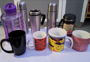 Drinking thermos, coffee cups