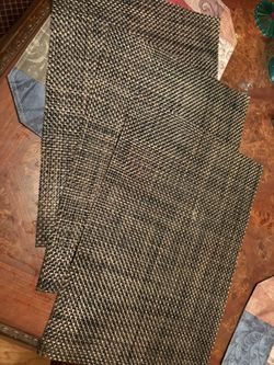 4 Piece Place Mat Set