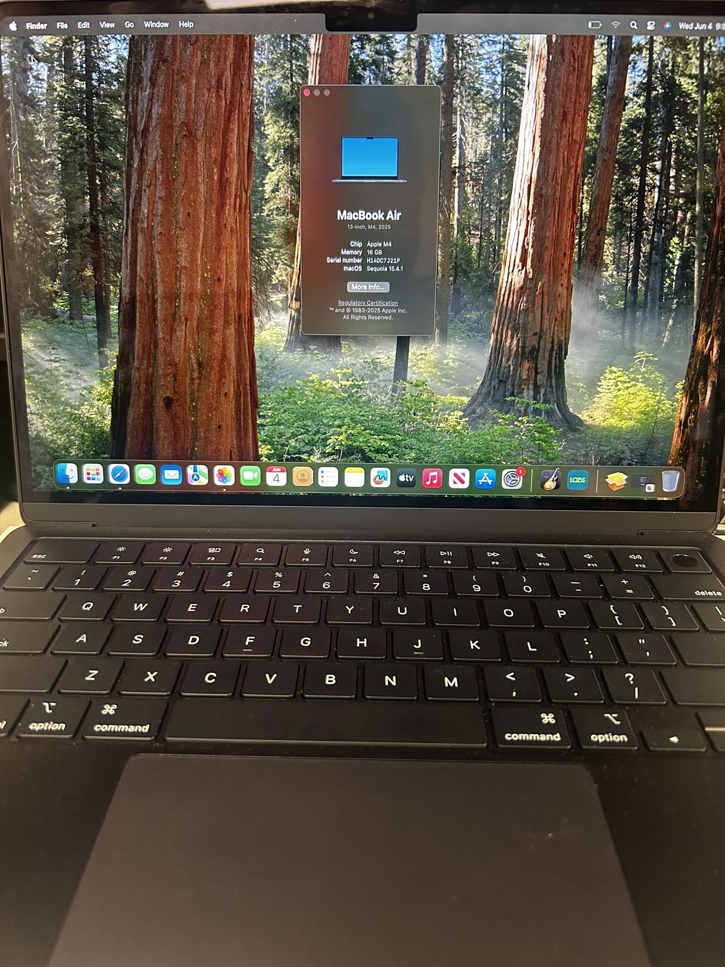MacBook Air M4 (2025)