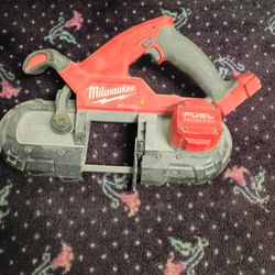 M18 Brushless Milwaukee Band Saw