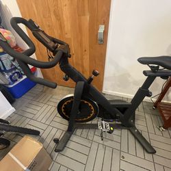 Stationary Exercise Bike