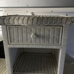 White Wicker End Table