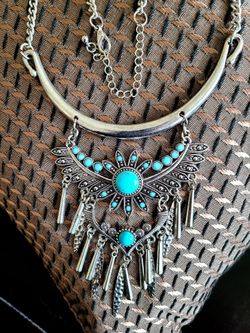Southwestern silvertone necklace