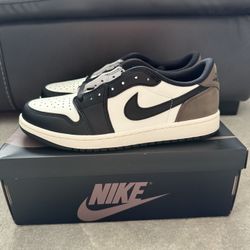 Nike Jordan 1 Low Mocha New 