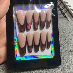 Cat Eye Coffin Press Ons