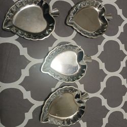 Vintage Stainless Steel Leaf Trays Lot Of 4 