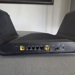 Netgear Nighthawk Tri Band 6E Router WiFi Extender