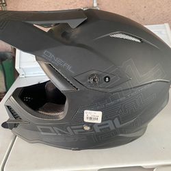 dirt bike helmet 