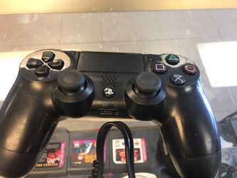 PS4 controller