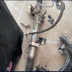 Infiniti QX80 Steering Rack and pinion