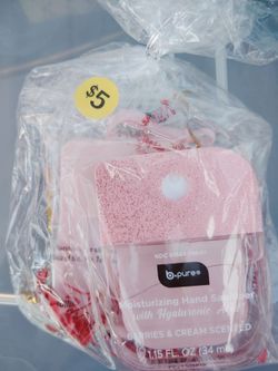 Bpure hand sanitizer pink with charm