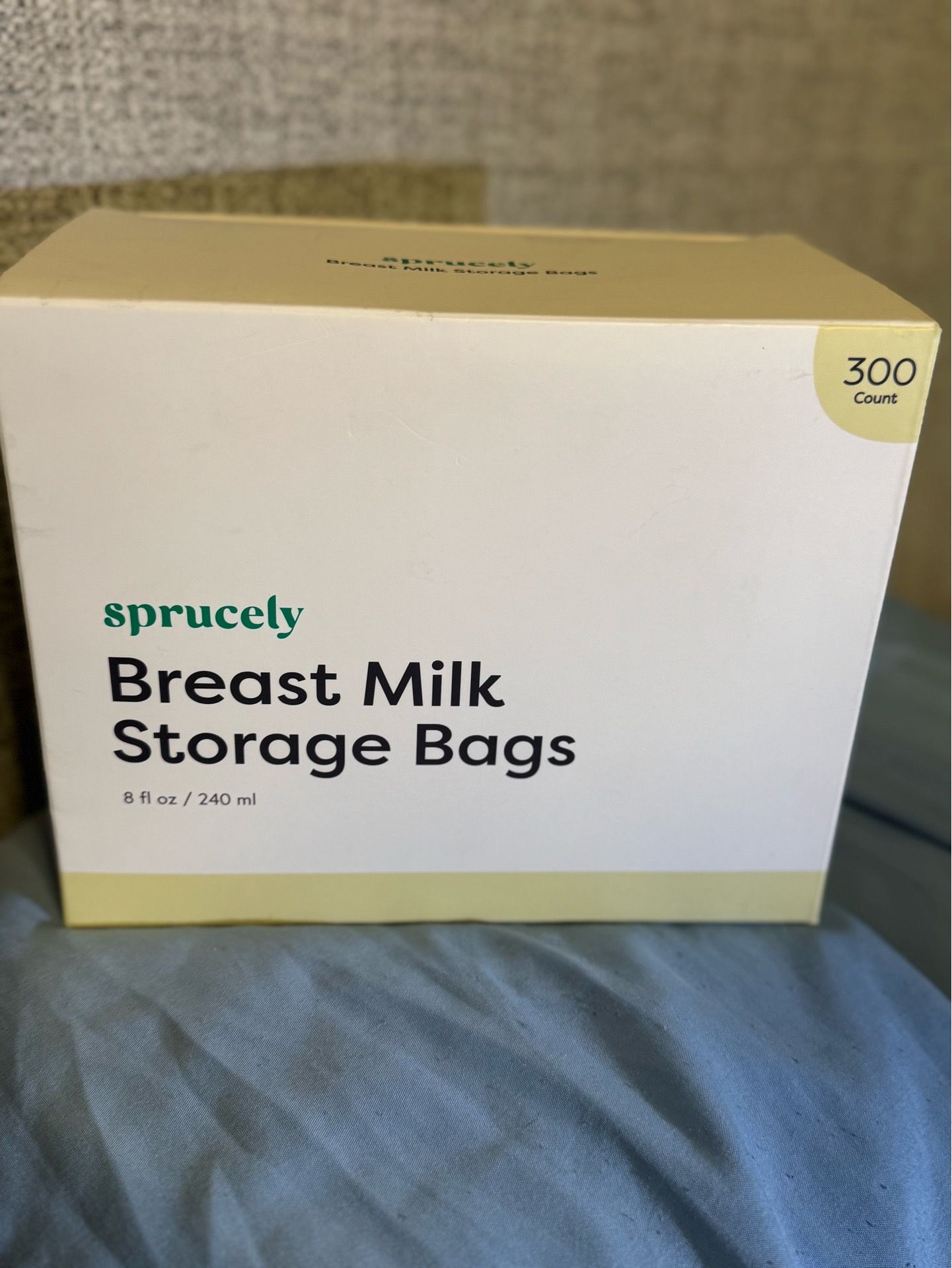 sprucely milk storage bags 300 count (8oz)