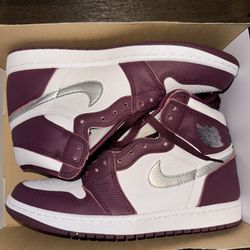 Air Jordan 1 High OG Size 8.5