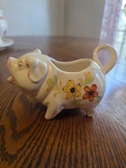 Vintage Lenwile Ardalt Artware Japan white pig milk creamer