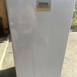 VEVOR Under Counter Ice Maker Machine, 80 Lbs/Day Stainless Steel Built-In Ice Maker With Drain Pump Reversible Door, 26lbs Storage Freestanding Ice M