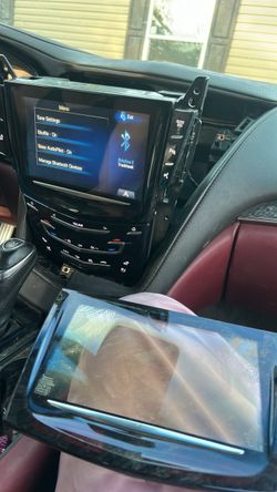 Cadillac cue screen replacement
