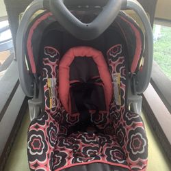 Baby Trend Car seat 
