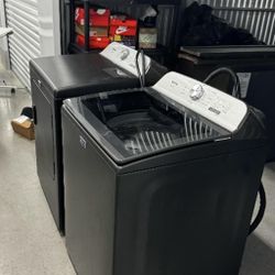 Maytag Washer and Dryer set