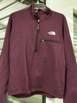 Womens North Face pullover Sz Med