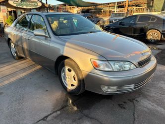 1999 Lexus ES
