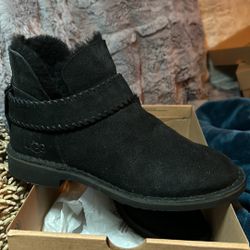 Ugg Black Boots