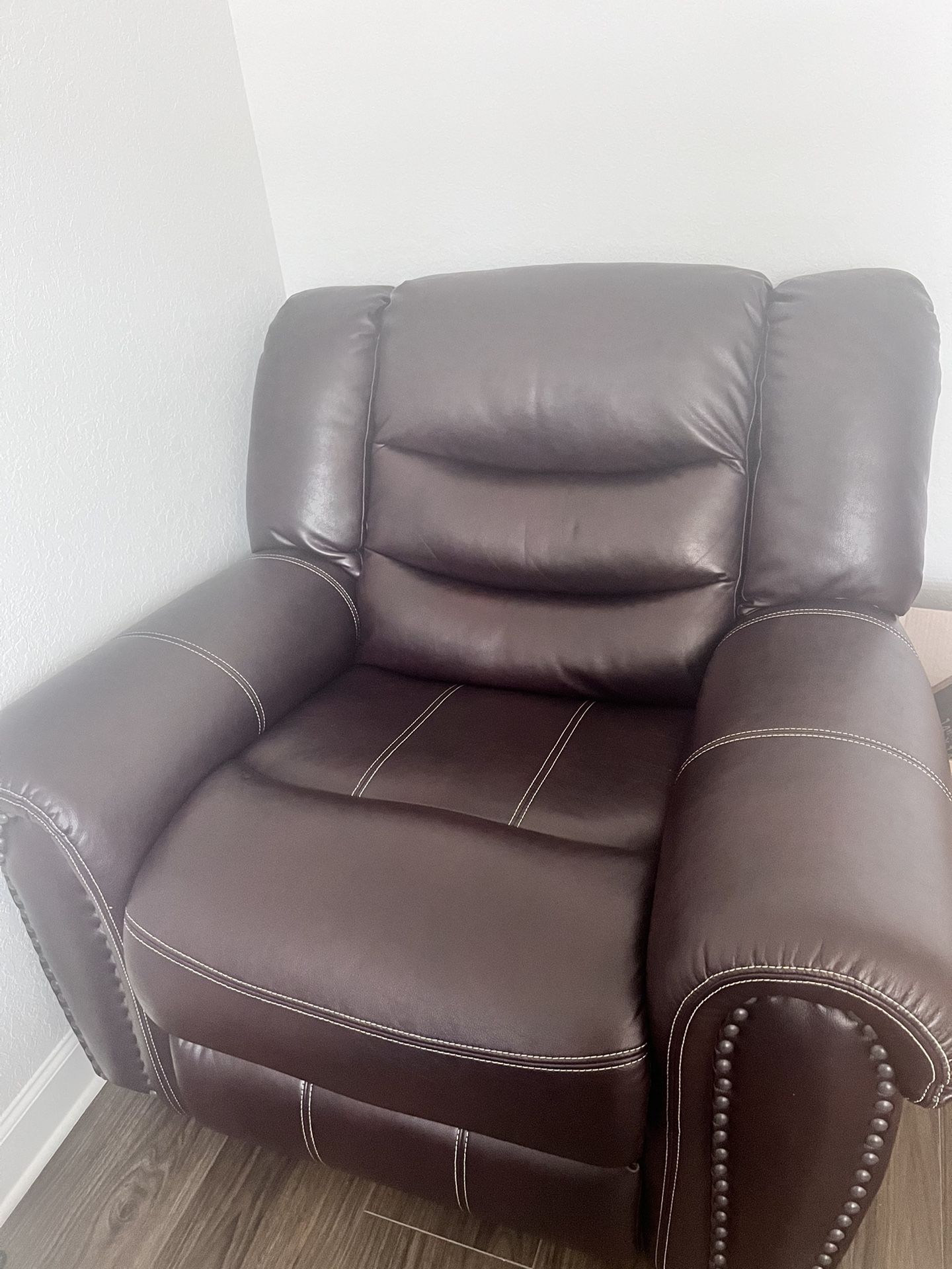 Recliner for Sale in San Antonio, TX OfferUp