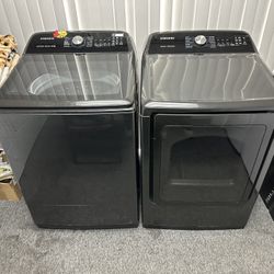 Samsung Top Load Washer And Gas Dryer 