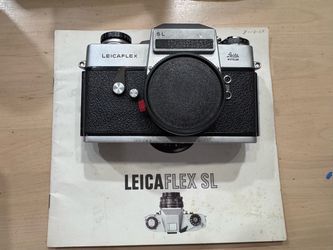 Leicaflex SL 35mm Film Camera Body with Manual