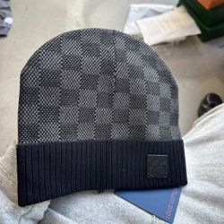 LV BEANIE