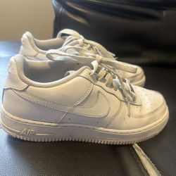 Nike Air Force 1 size 6.5Y