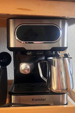 Kwister 15 Bar High Pressure Espresso and Cappuccino Machine.