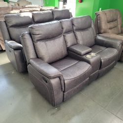⭐️⭐️⭐️ New Sofas, Loves, Recliners And Lift Recliners In Stock Now - Take Home TODAY! ⭐️⭐️⭐️