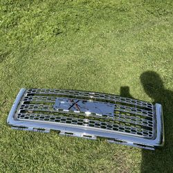 GMC Grill 2500hd