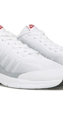 New Nike Kids Size 3 Airmax Tennis Shoes