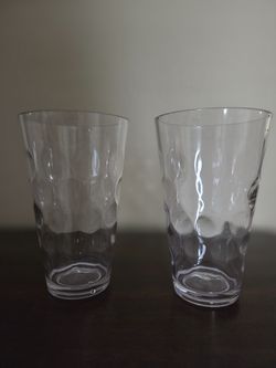 Plastic beverage glasses 12oz +, NEW 8 for 10.00