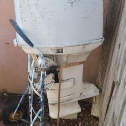 1972 65hp Johnson Outboard Motor