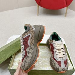 Men's and Women's Gucci Casual Shoes Sneakers