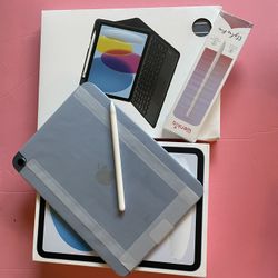 Apple iPad 10th Generation (2022 model /new Open Box ) 256gb with Pencil, keyboard & Case 