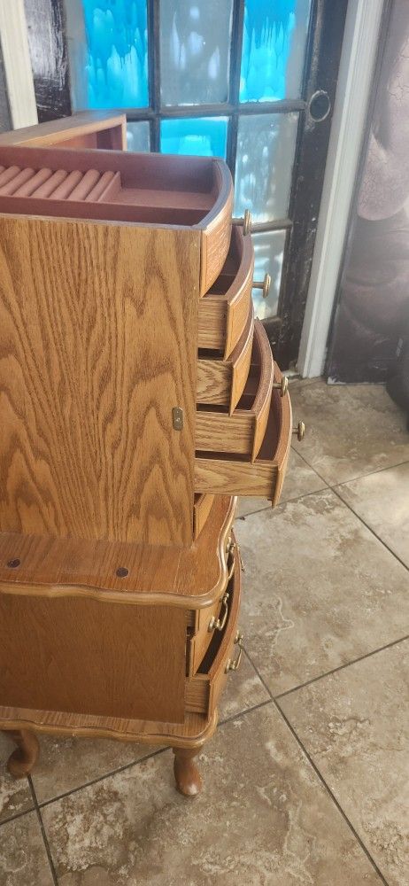 Jewelry Antique Furniture